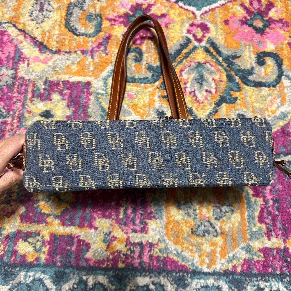 Dooney denim shoulder bag - Picture 2 of 8